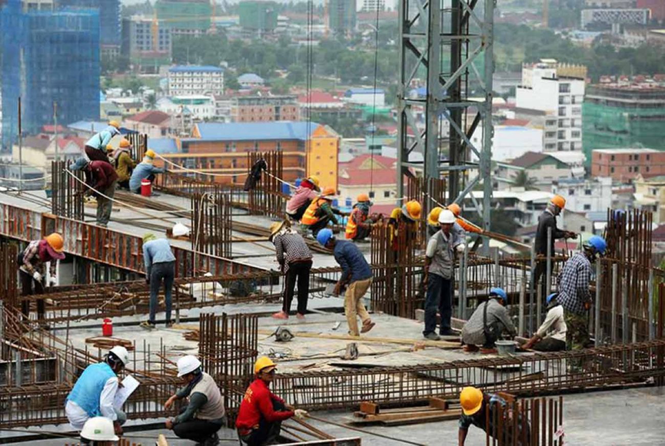 Construction workers are scarce and daily wages are rising