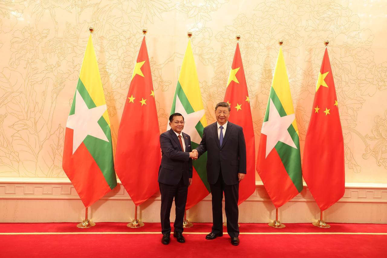 သမ္မတရှီနှင့် ဗိုလ်ချုပ်မှူးကြီးမင်းအောင်လှိုင် ဘာတွေ ဆွေးနွေးလဲ
