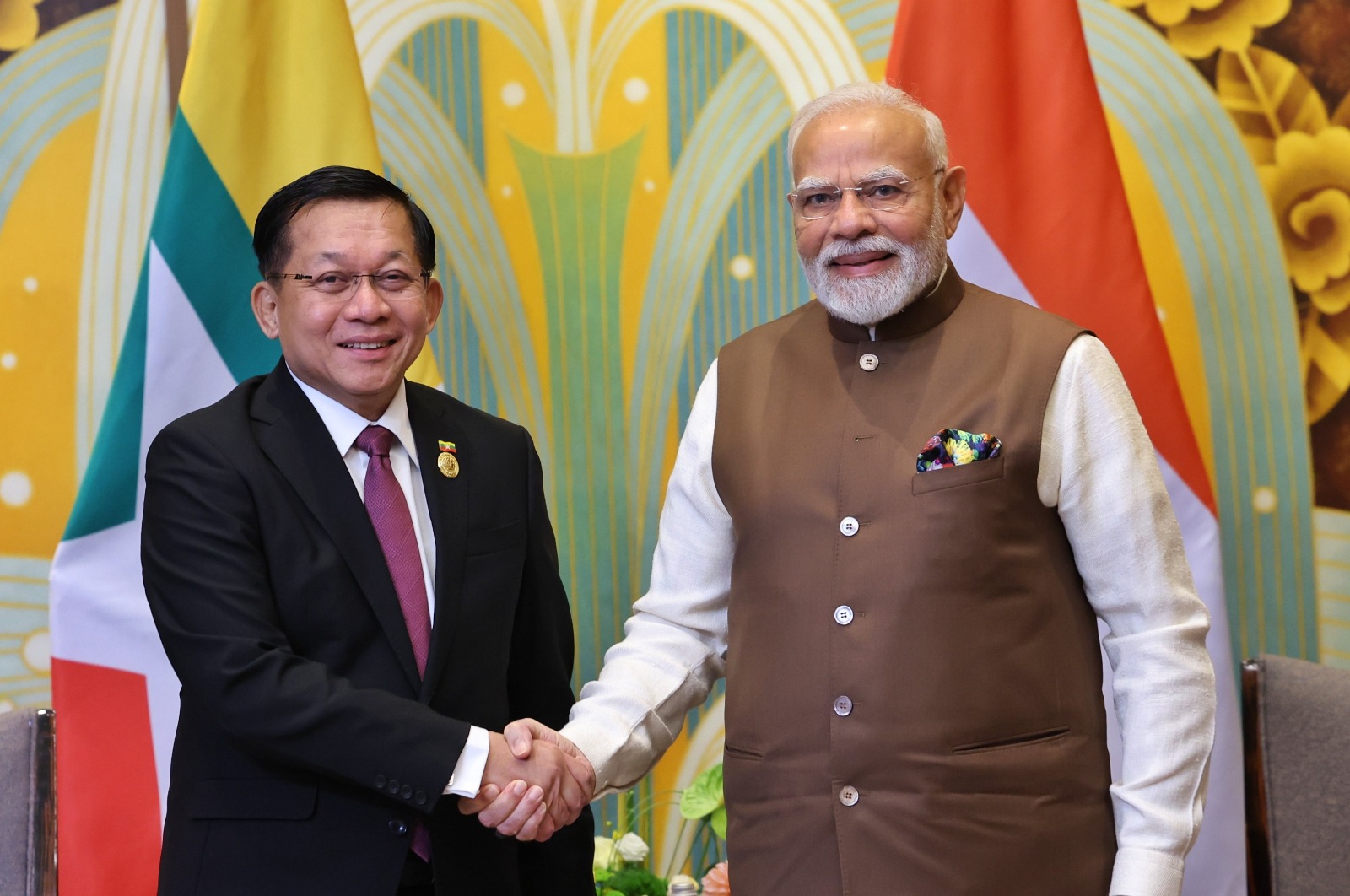 အိန္ဒိယ-မြန်မာ မြေရှားတူးဖော်ရေးနှင့်လုံခြုံရေးတိုးမြှင့်ရန် သဘောတူ 