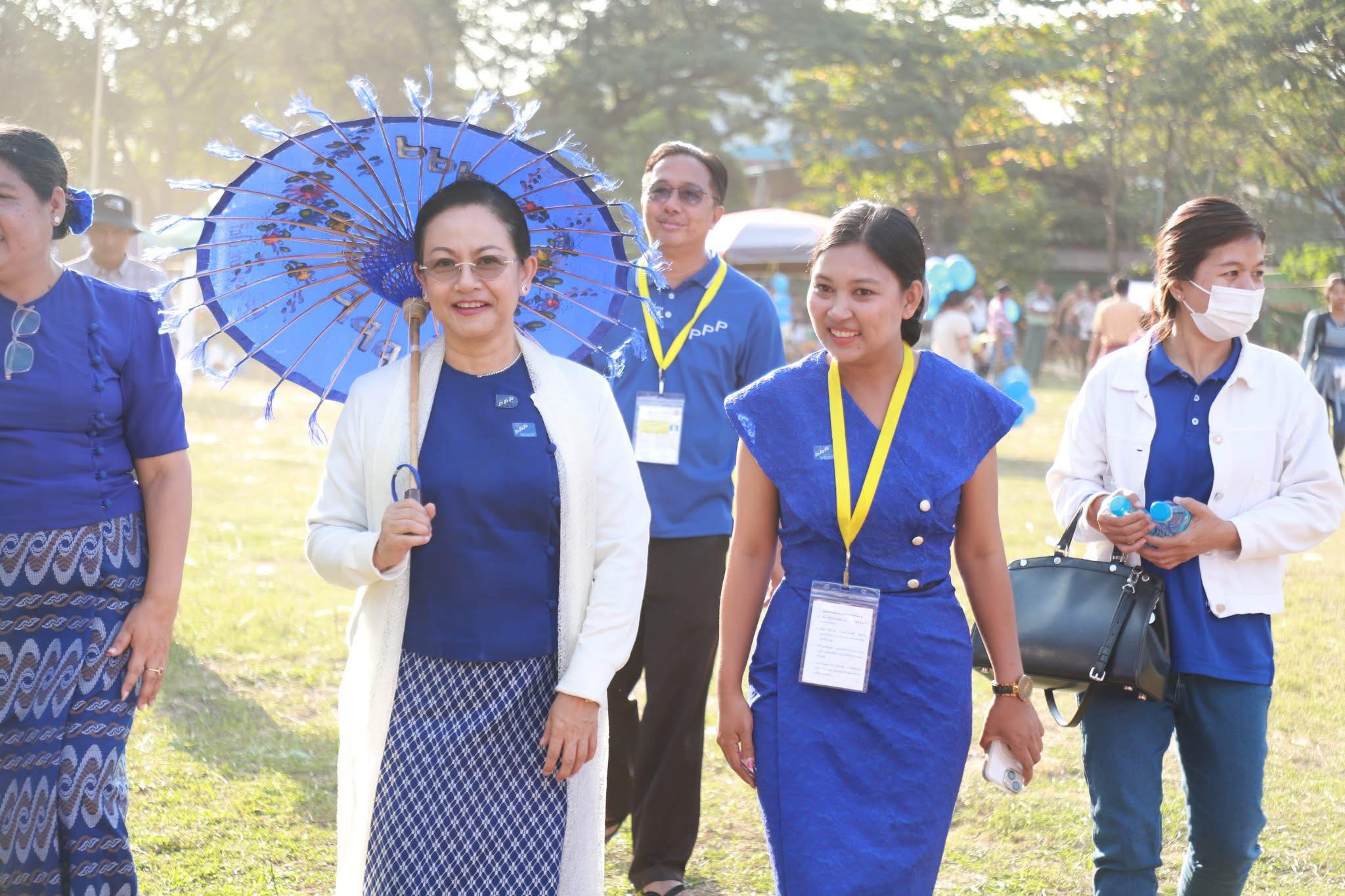 ဒေါ်သက်သက်ခိုင် အရေးယူခံရသည့်ကိစ္စက ဘာလဲ