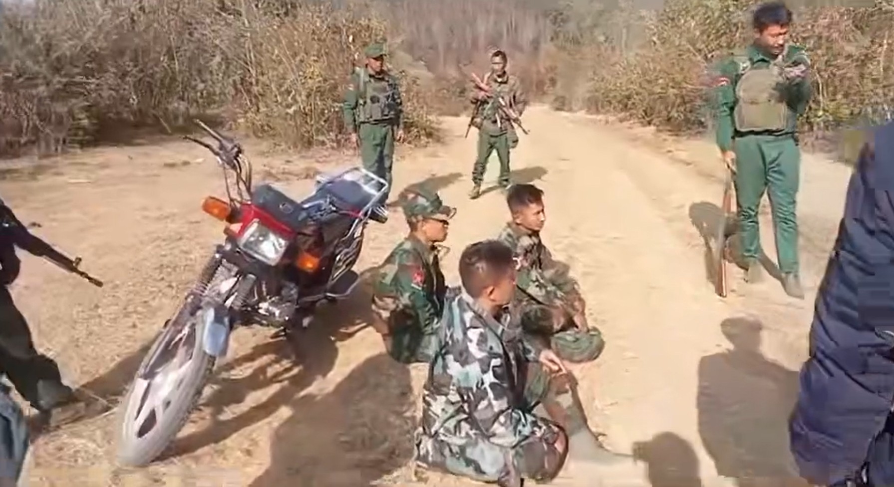 MNDAA Intercepts TNLA Troops and Seizes Weapons