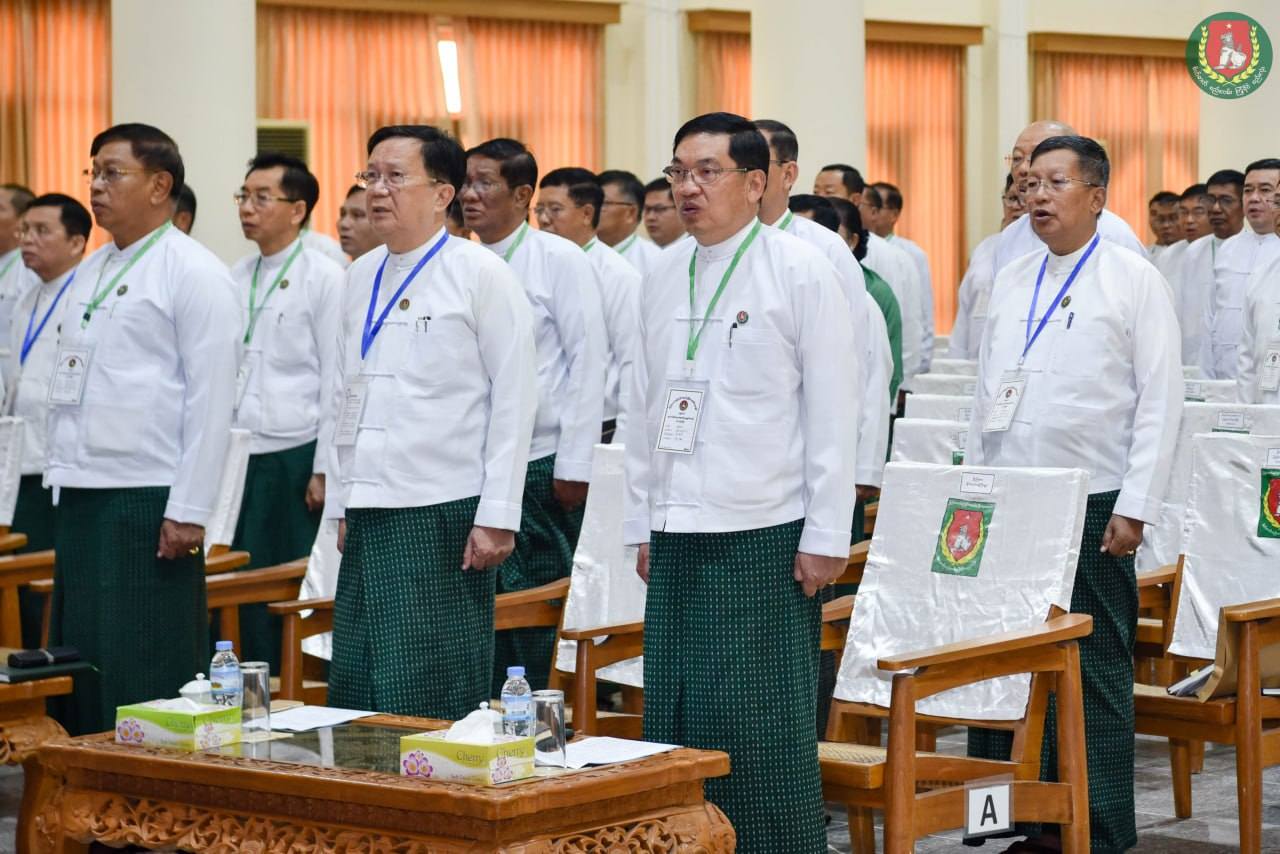 USDP က အနိုင်ရကိုယ်စားလှယ်များ တွေ့ဆုံပွဲလုပ်