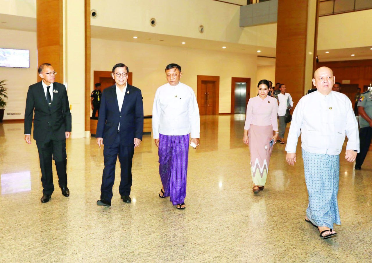 Thai Foreign Minister Arrives in Myanmar