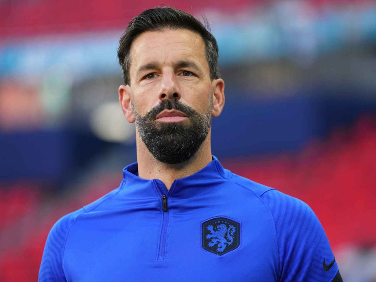 နစ္စတယ်ရွိုင်းကို နယ်သာလန် လက်ထောက်နည်းပြအဖြစ် ခန့်အပ် 