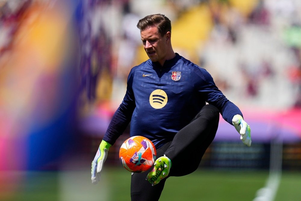 အနာဂတ်ကို စတီဂန် ဆုံးဖြတ်ချက်ချရမယ်လို့ ဟန်ဆီဖလစ် ပြော 