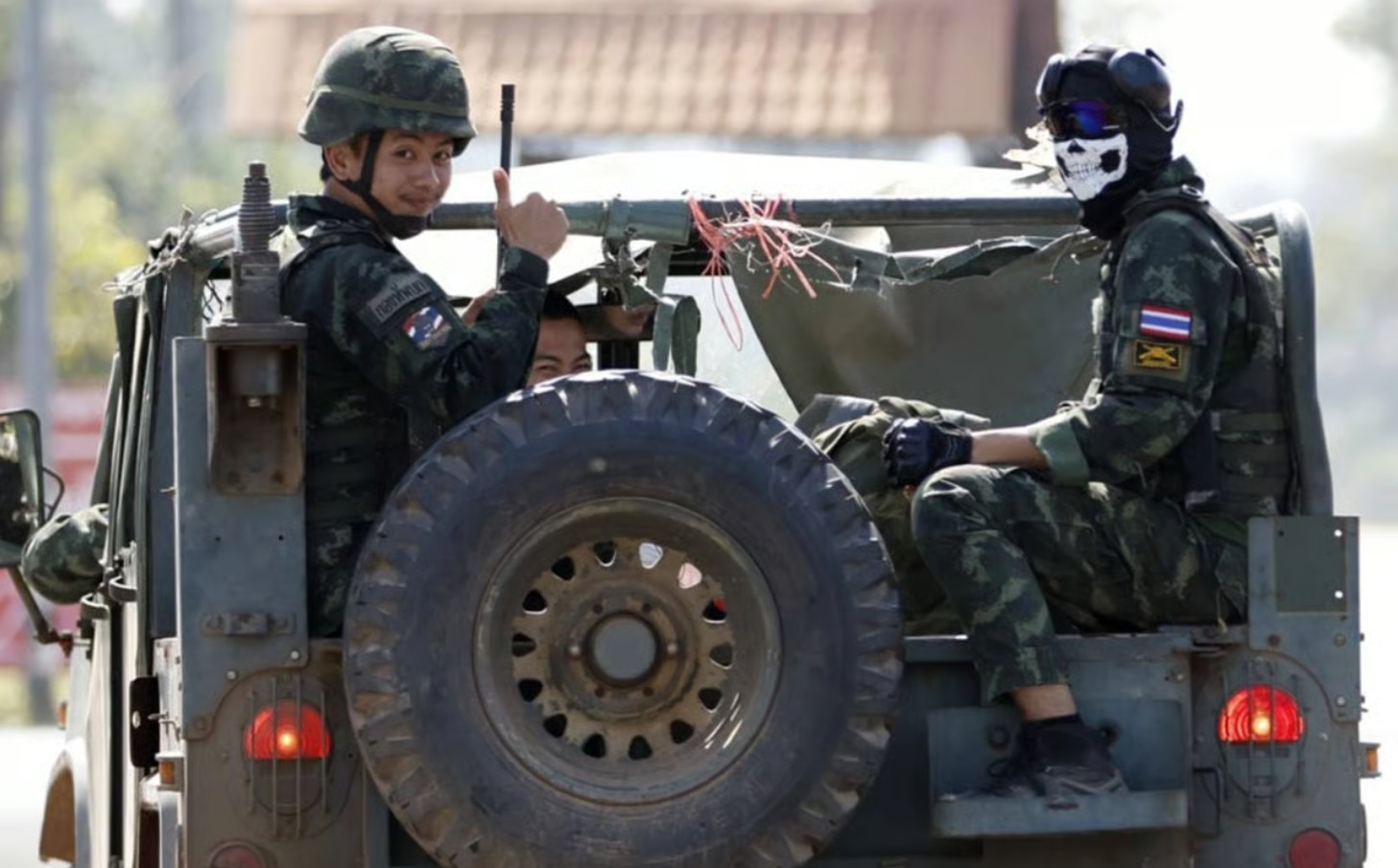 ကမ္ဘောဒီးယားနှင့် စစ်ပွဲအတွင်း ထိုင်းက ကာဖျူးထုတ် 