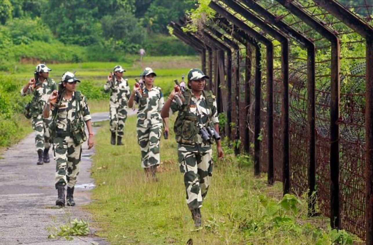 ဘင်္ဂလားဒေ့ရှ်နယ်စပ်ကို မြွေနှင့်မိကျောင်းများလွှတ်ရန် အိန္ဒိယ စဉ်းစားနေ