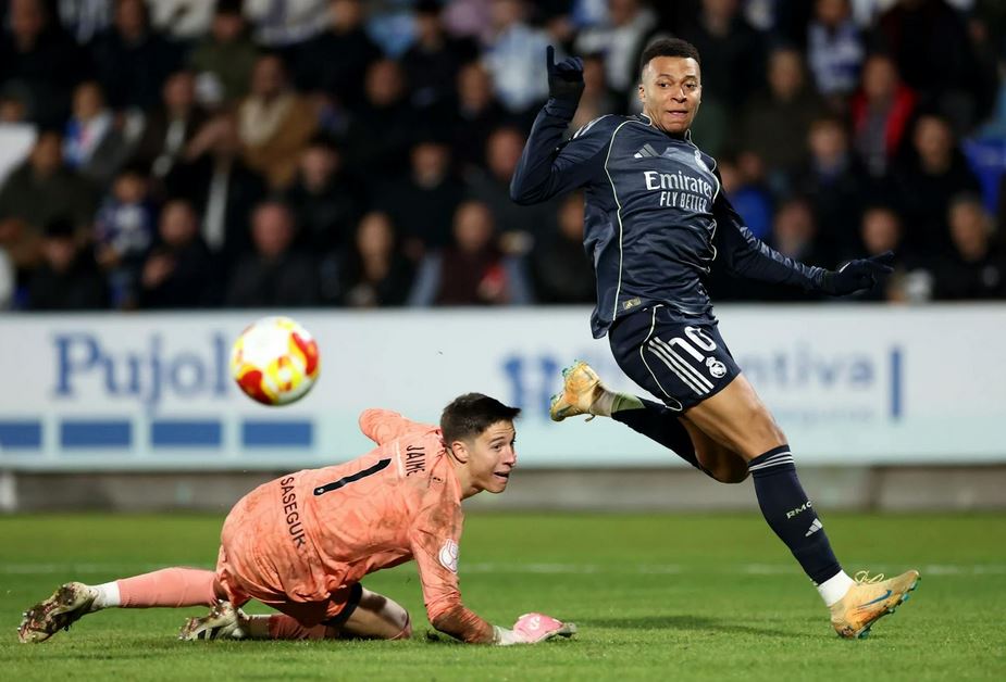 ရော်နယ်လ်ဒိုရဲ့ စံချိန်ကို လိုက်မီဖို့ ဘတ်ပီ ၁ ဂိုးသာလိုအပ် 