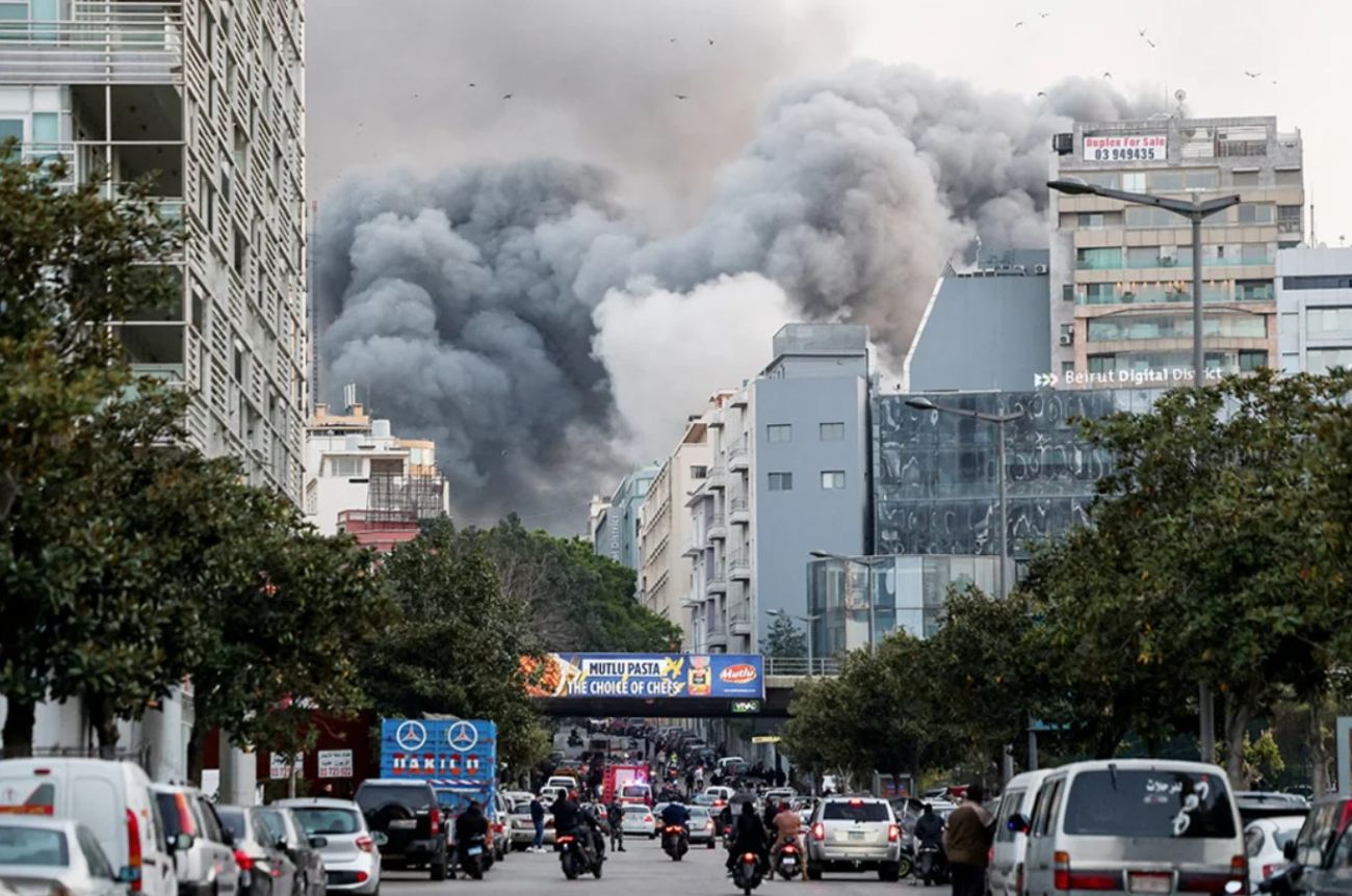 အီရန်က အစ္စရေးကို ကလပ်စတာဗုံးများဖြင့် တိုက်ခိုက်