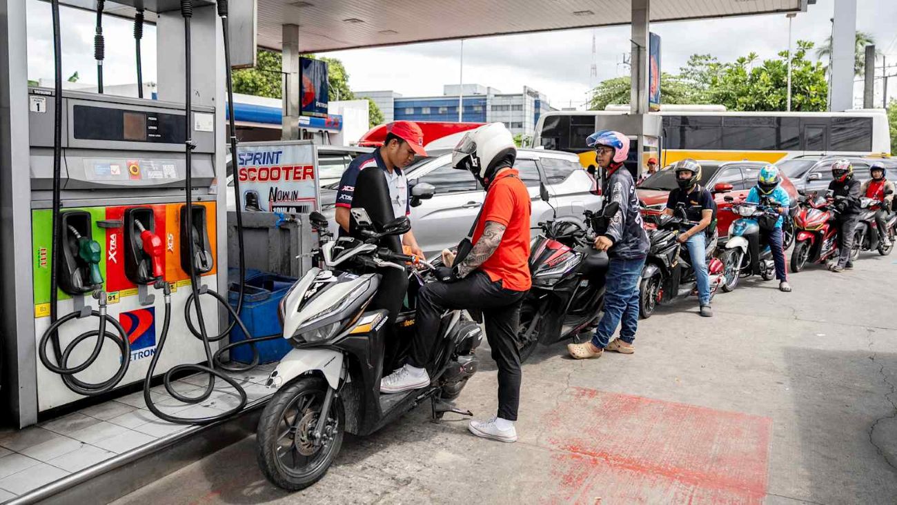 စွမ်းအင်ချွေတာဖို့ ပါကစ္စတန်နှင့်ဖိလစ်ပိုင်က အလုပ်ချိန်လျှော့ချ