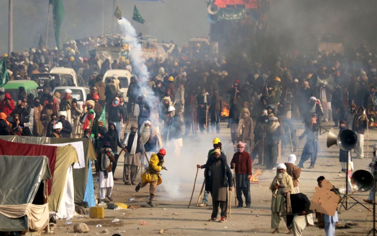 ပါကစ္စတန်၏ ကက်ရှ်မီးယားဒေသတွင် ဆန္ဒပြသူများနှင့် ရဲတပ်ဖွဲ့ ခိုက်ရန်ဖြစ်ပွား