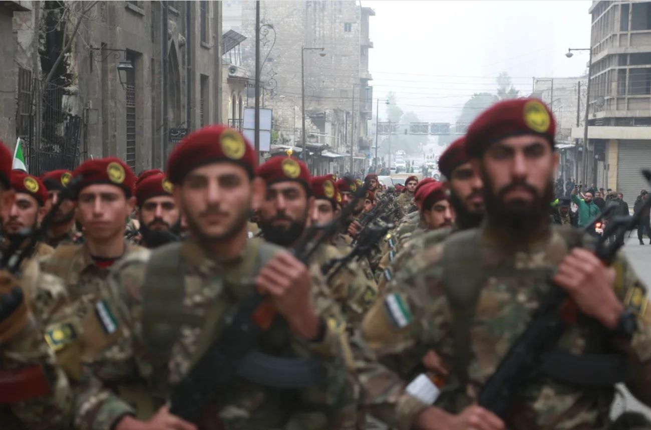 ကာ့ဒ်တပ်ဖွဲ့ရောက်လာ၍ အလက်ပိုမြို့သို့ အစိုးရက တပ်စေလွှတ်