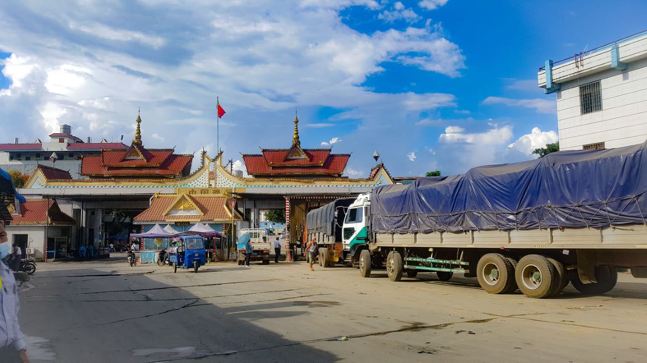 နယ်စပ်ကုန်သွယ်ရေး ပြန်ဖွင့်နိုင်ရန် ဘယ်လိုဆောင်ရွက်သင့်