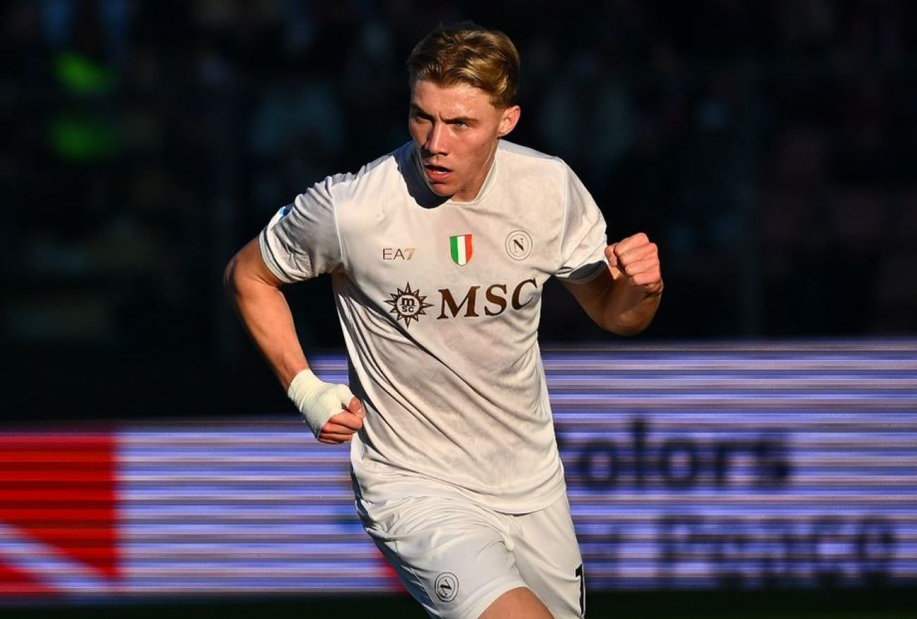 ဟော့ဂျ်လန်းကို နာပိုလီအသင်း အပြီးသတ်ဝယ်ယူဖို့ သေချာ 