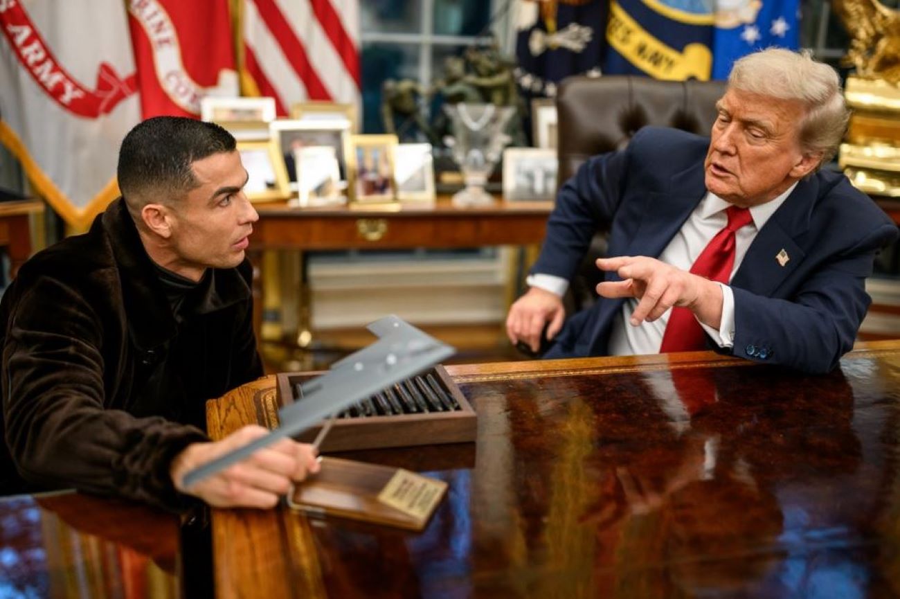 ရော်နယ်လ်ဒိုနဲ့ အိမ်ဖြူတော်မှာ ဒေါ်နယ်ထရမ့် တွေ့ဆုံ 