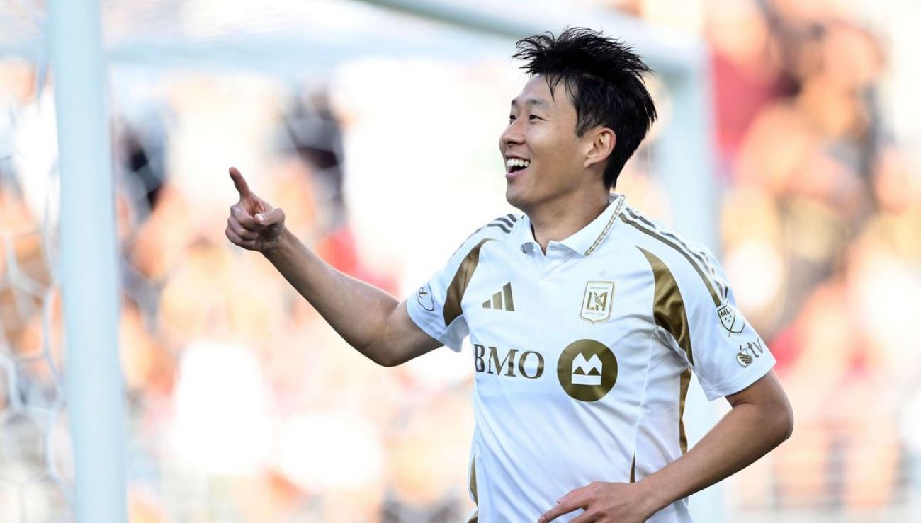 စပါးပရိသတ်တွေကို နှုတ်ဆက်ချင်ကြောင်း ဆွန်ဟောင်မင် ပြော 