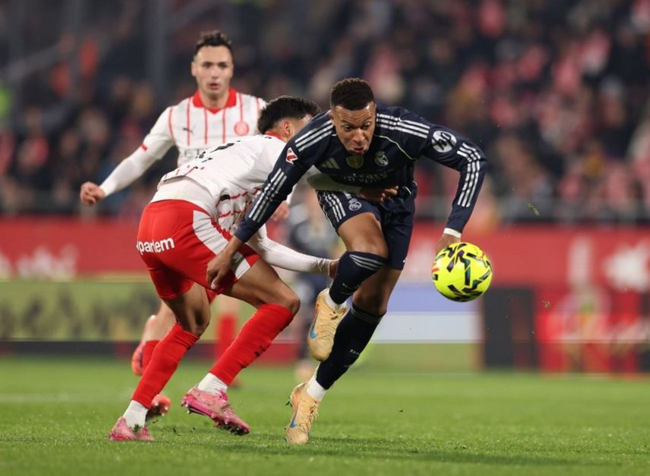 စပိန်စူပါဖလားပြိုင်ပွဲကို ဘတ်ပီ ဒဏ်ရာကြောင့် လွဲချော်  