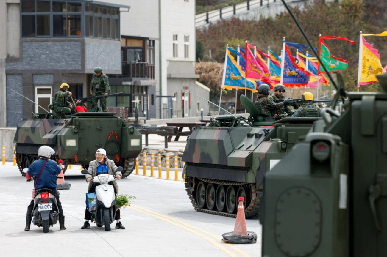 အမေရိကန်၏ စစ်ရေးအကာအကွယ်ကို ထိုင်ဝမ်ပြည်သူများ သံသယရှိနေ