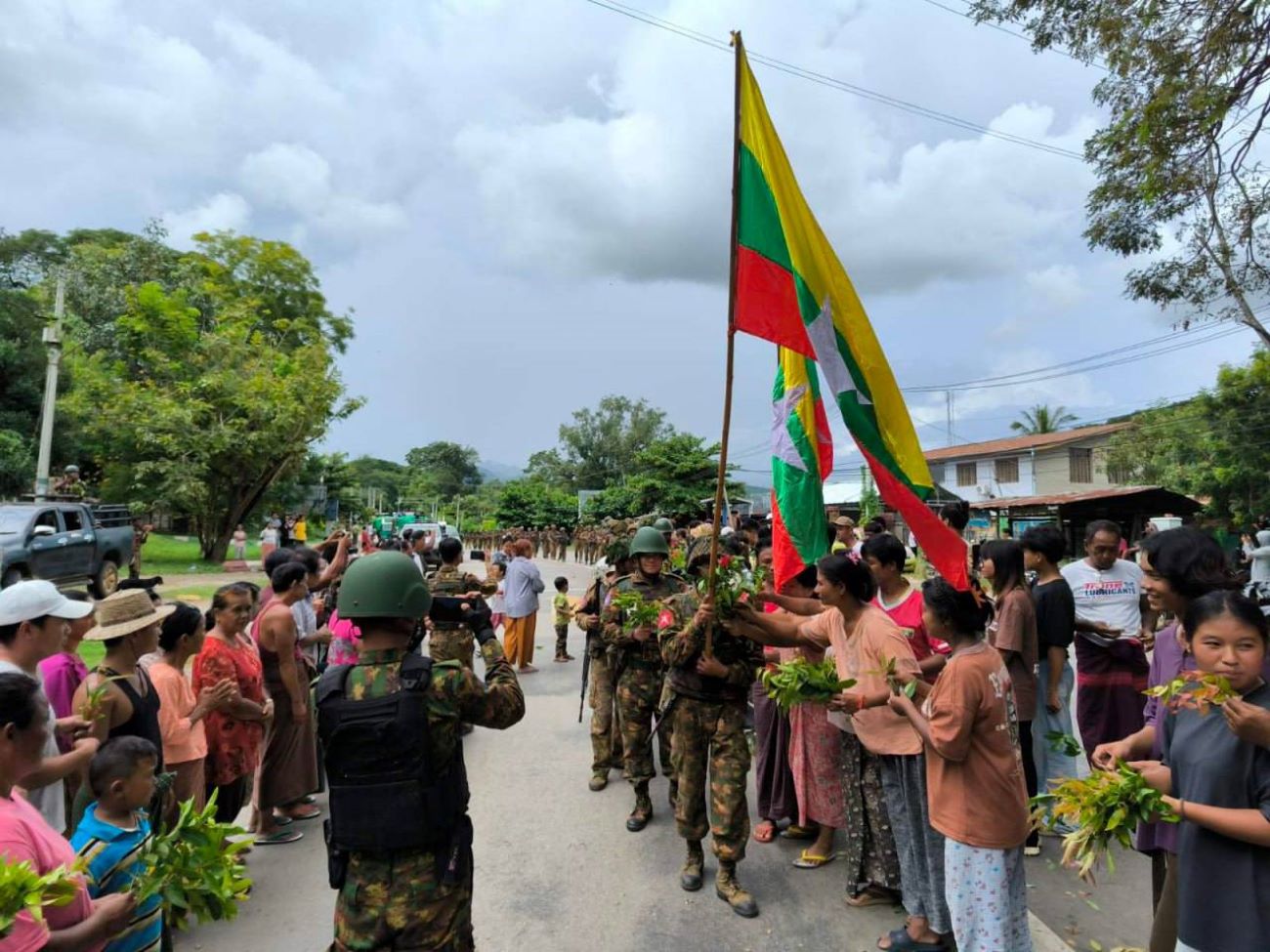 သီပေါမြို့ကို တပ်မတော် ပြန်လည်ထိန်းချုပ်
