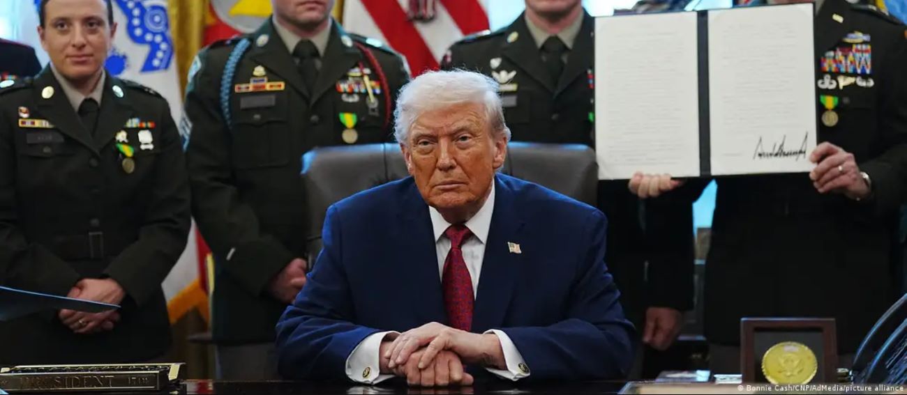 အမေရိကန်က ဗင်နီဇွဲလားသမ္မတကို ဖယ်ရှားရန် ကြိုးပမ်းနေ