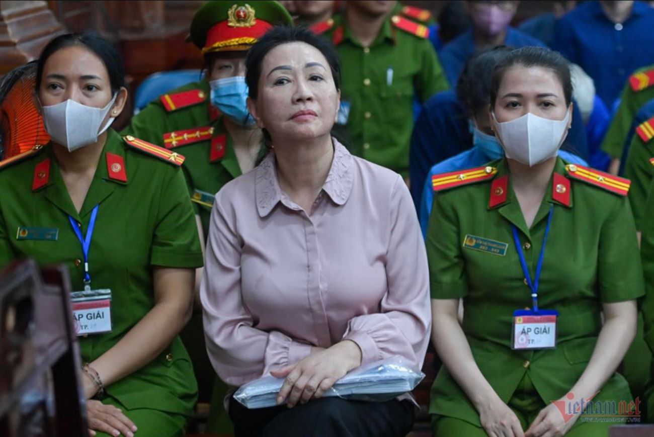 ဗီယက်နမ်တွင် တရားမဝင်ငွေလွှဲပြောင်းမှု အိမ်ခြံမြေသူဋ္ဌေး သေဒဏ်ချမှတ်ခံရ