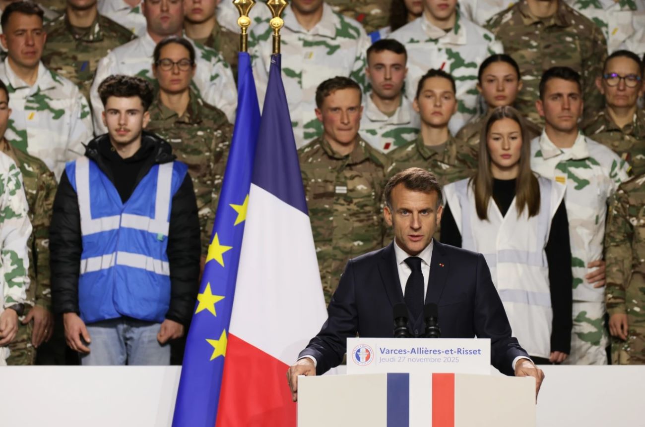 ပြင်သစ်သမ္မတ မက်ခရွန်က စစ်မှုထမ်း အစီအစဉ်သစ်ကို ထုတ်ပြန်