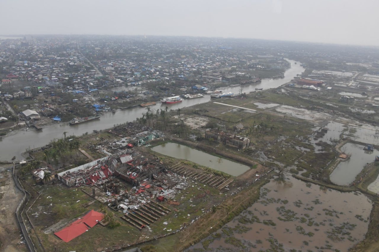 မိုခါမုန်တိုင်းကြောင့် လူ ၂၁ ဦးသေဆုံးပြီး နေအိမ် ၁ သောင်းကျော်ပျက်စီး