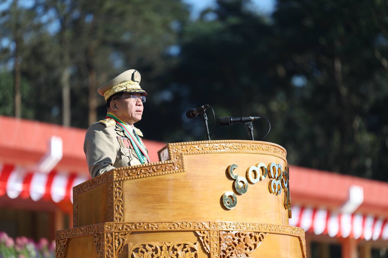 ဒီမိုကရေစီ နောက်ပြန်ဆွဲမှု လက်နက်ကိုင်လမ်းစဉ်ကြောင့်ဟု ပြော