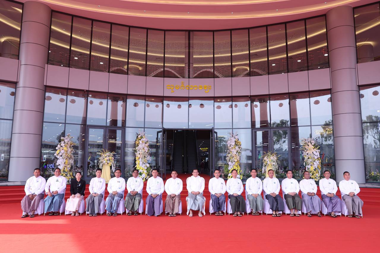 ပြင်ဦးလွင်မြို့က သုမင်္ဂလာဈေး ဖွင့်လှစ်