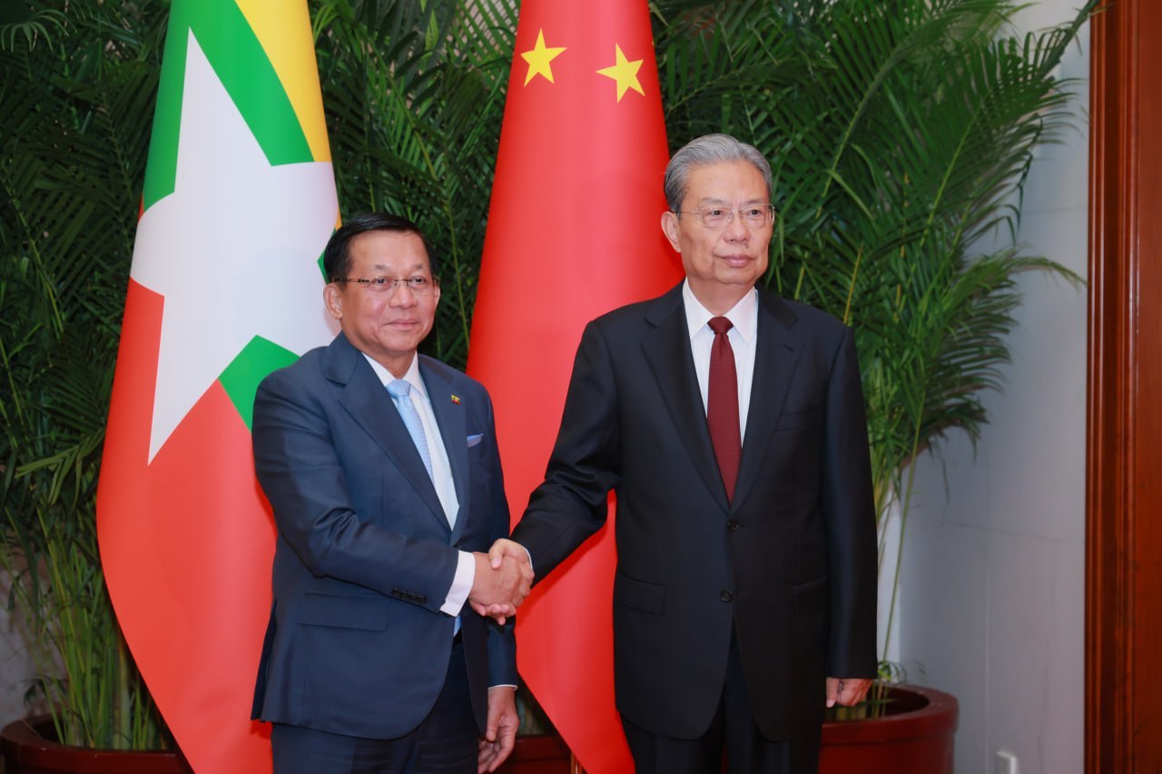 NPC ဥက္ကဋ္ဌနှင့် သမ္မတဦးမင်းအောင်လှိုင် တွေ့ဆုံ