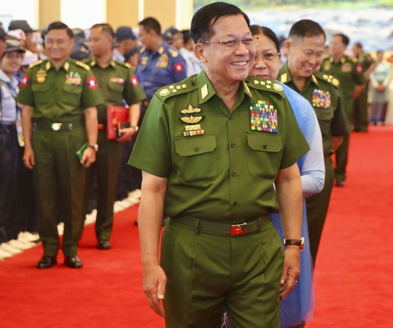 It is necessary to prevent a situation where the country will collapse due to authoritarianism.