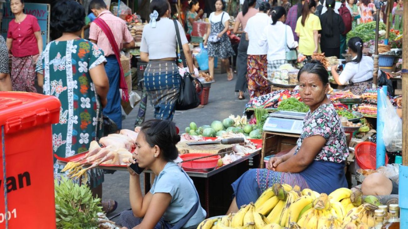 Which Sectors Should Be Developed to Boost the Economy?