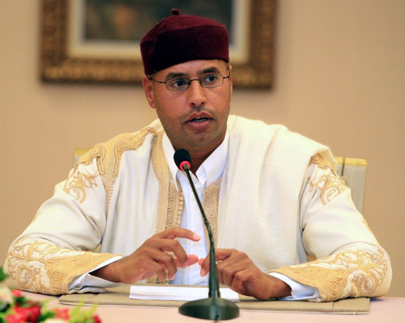 ဆာအိဖ် ကဒါဖီကို ဘယ်သူတွေက ဘာကြောင့် လုပ်ကြံခဲ့တာလဲ