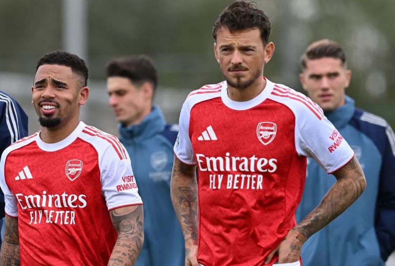 ကစားသမား ၃ ဦးကို အာဆင်နယ် ထွက်ခွာခွင့်ပေးဖွယ်ရှိ 