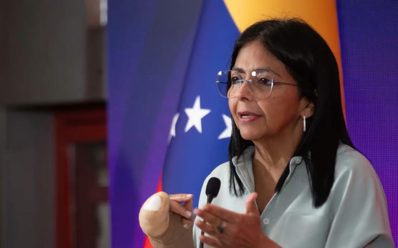 ဗင်နီဇွဲလားယာယီသမ္မတအပေါ် US ထောက်လှမ်းရေးက သံသယဝင်နေ