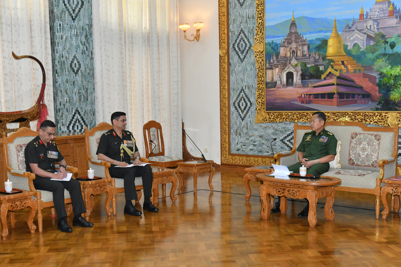 အိန္ဒိယထောက်လှမ်းရေးအကြီးအကဲ ဒုတပ်ချုပ်နှင့်တွေ့ဆုံ
