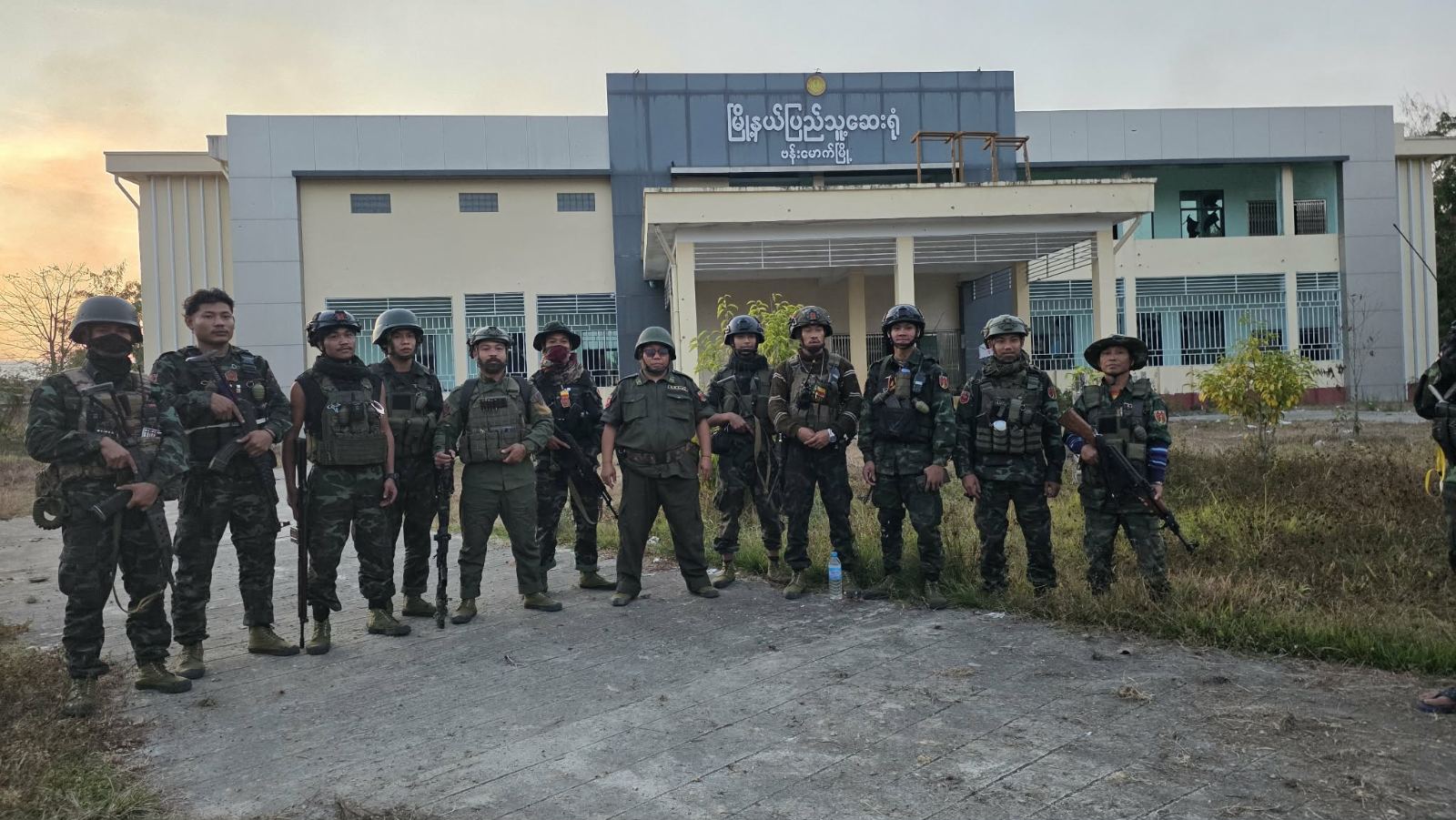 ဗန်းမောက်မြို့ကို SNA-တပ်မတော် ပြန်လည်ထိန်းချုပ်