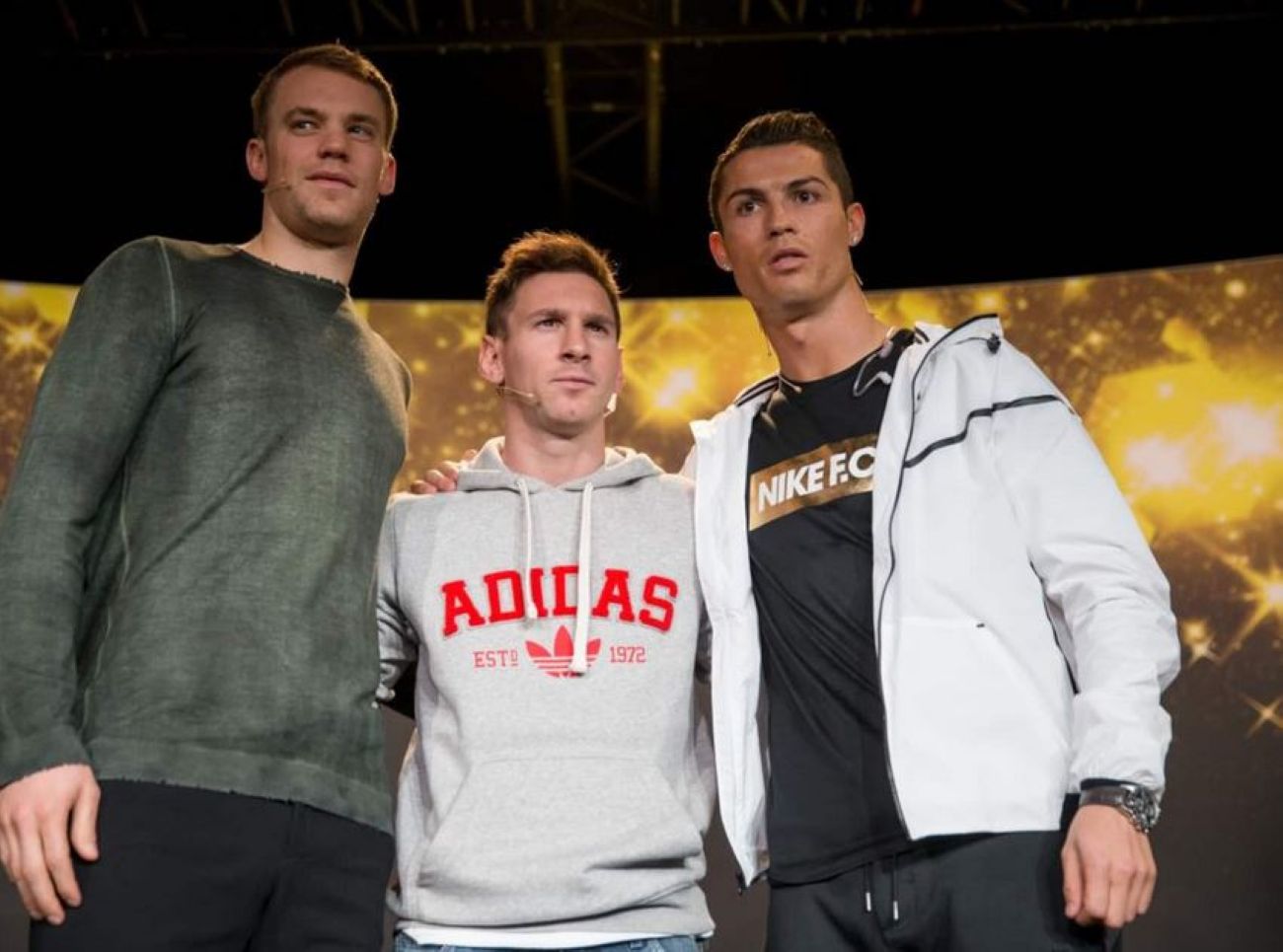 နူအာက မက်ဆီ၊ ရော်နယ်လ်ဒိုတို့နဲ့တူညီတဲ့ အဆင့်မှာရှိ